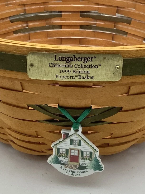 Vintage Longaberger 1999 Christmas Collection Popcorn Basket, Liner and Charm - Picture 2 of 11